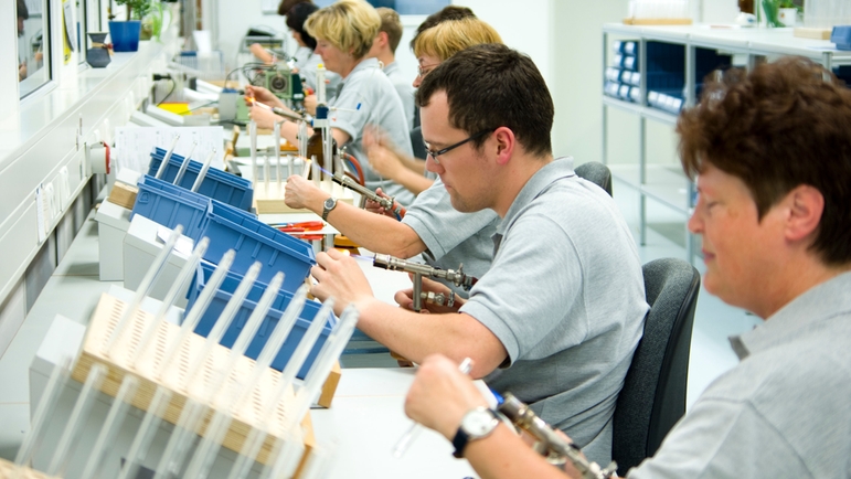 Production in the glass shop