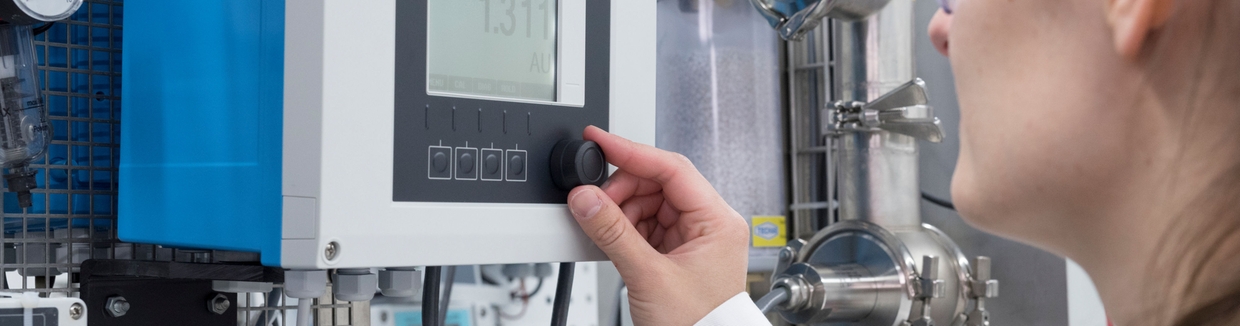 Process photometers for UV absorption, NIR, VIS