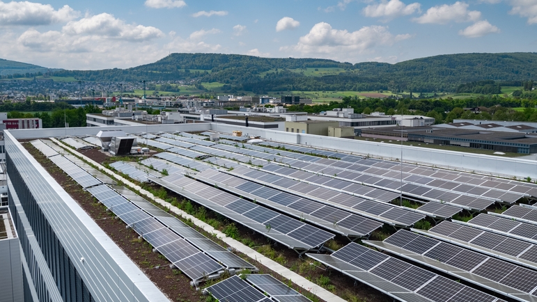 Endress+Hauser has installed solar systems on the roofs of many office and production buildings.